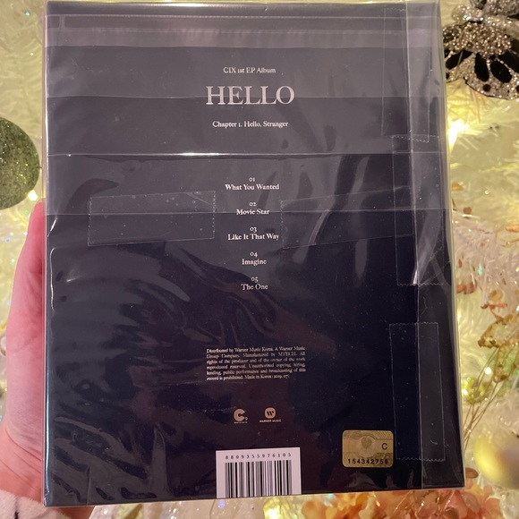 Signed CIX Debut Album - Picture 2 of 3